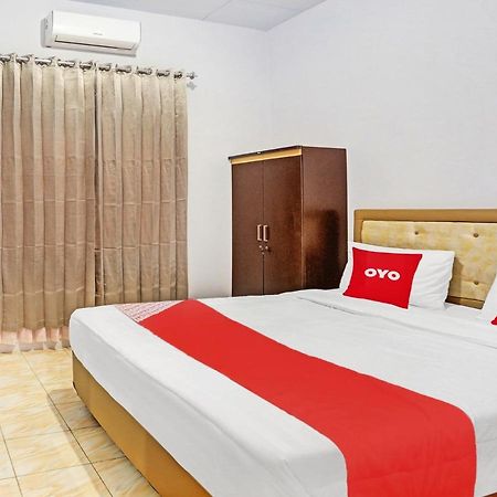 Oyo 90344 Wijayanti Hotell Banyuwangi  Eksteriør bilde