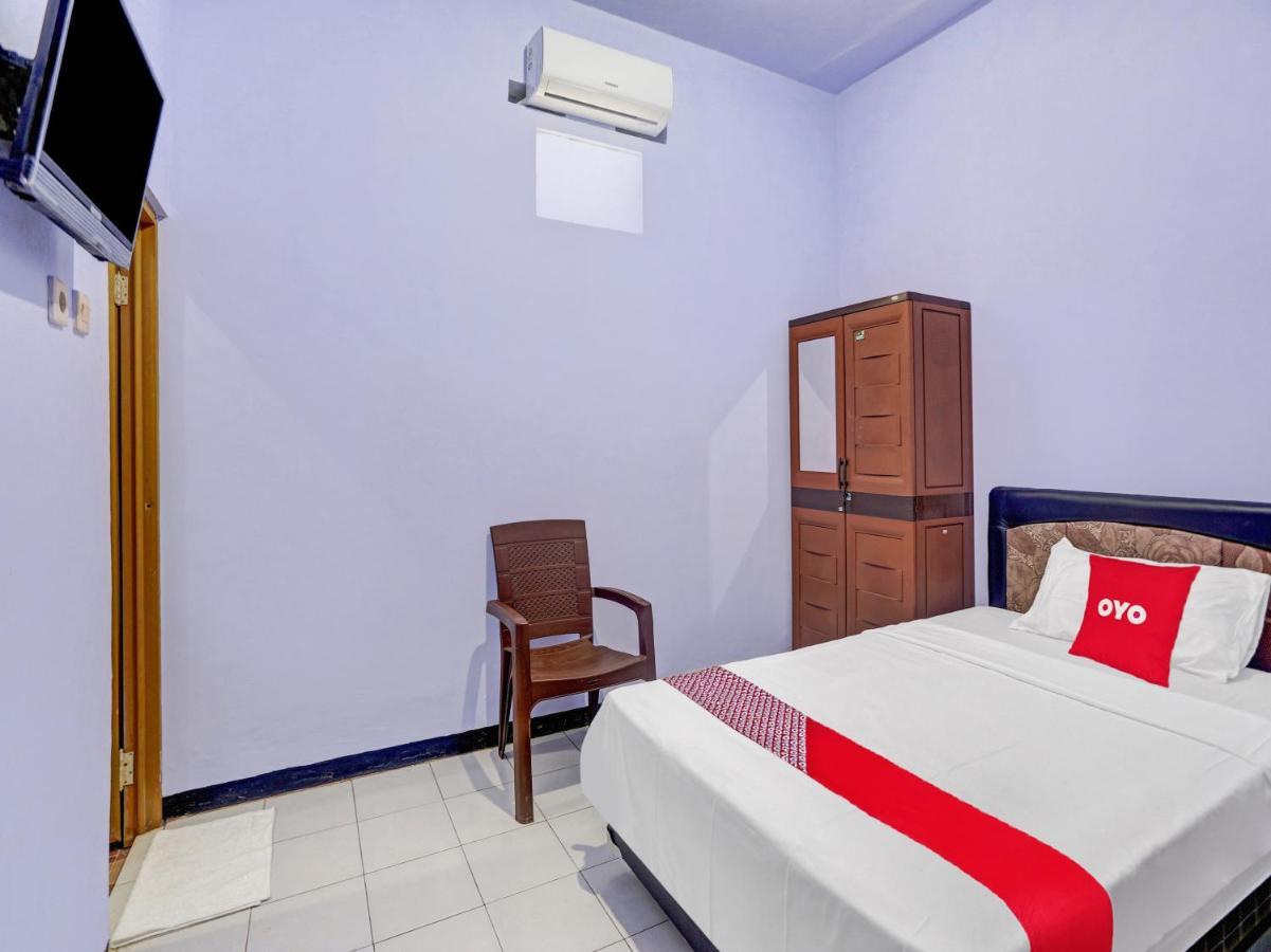 Oyo 90344 Wijayanti Hotell Banyuwangi  Eksteriør bilde