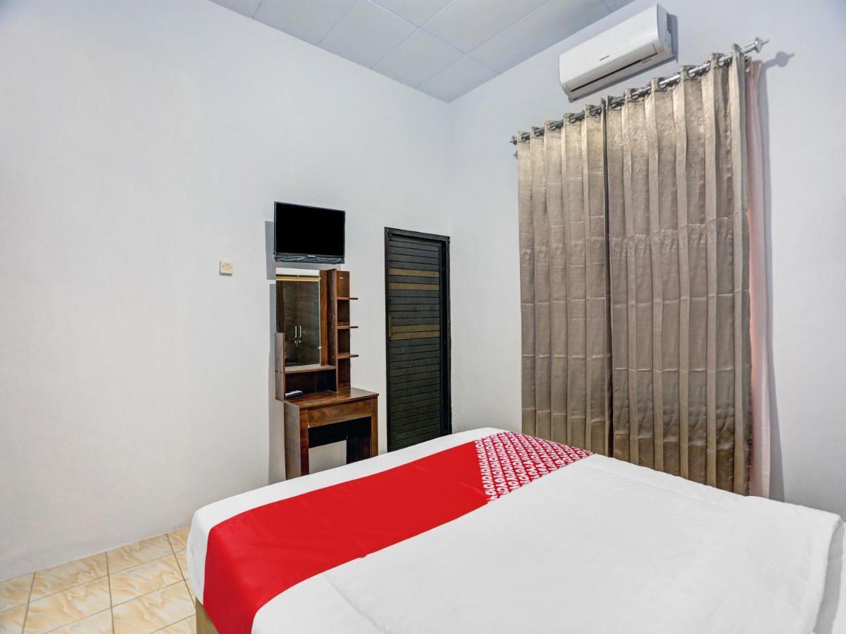 Oyo 90344 Wijayanti Hotell Banyuwangi  Eksteriør bilde