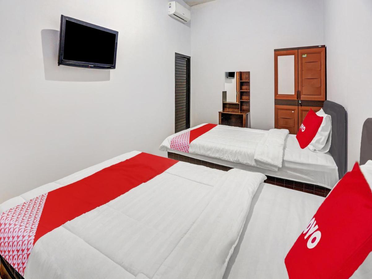 Oyo 90344 Wijayanti Hotell Banyuwangi  Eksteriør bilde